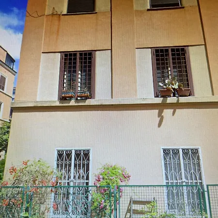Tina's House Apartamento Roma